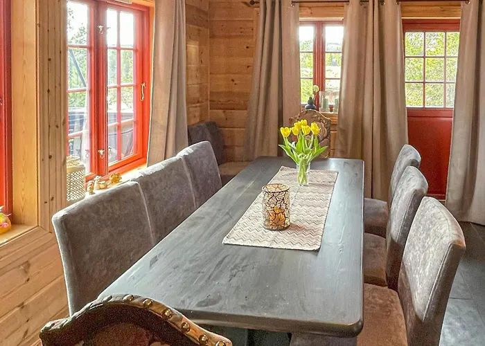 Дом отдыха Stunning In Nissedal With Sauna Kyrkjebygdi